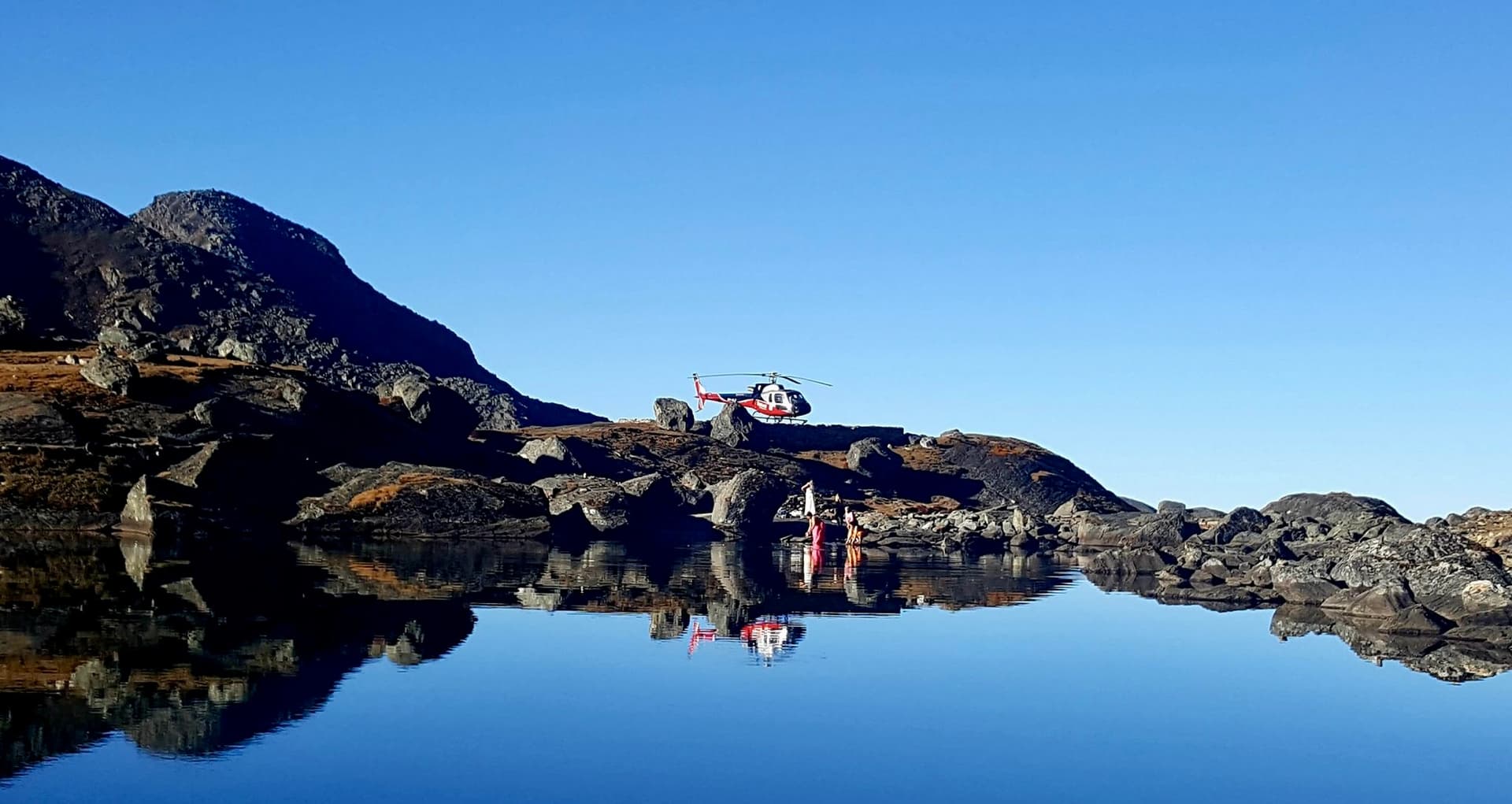 Gosaikunda Helicopter Tour