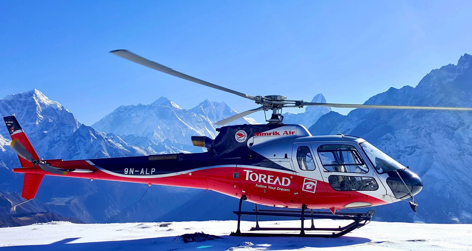 Gosaikunda Helicopter Tour