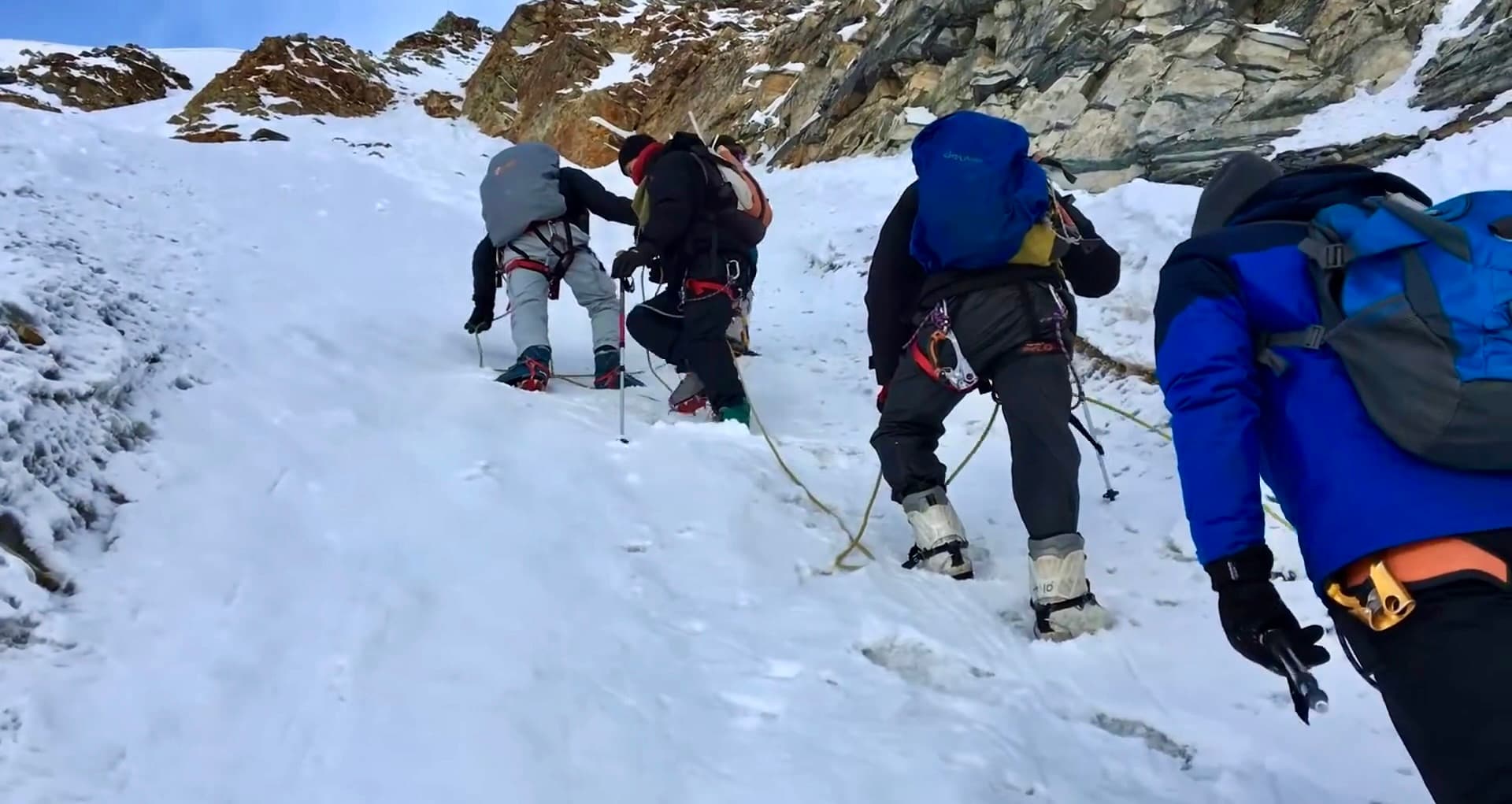 Singu Chuli Peak Climbing (6,501 m)