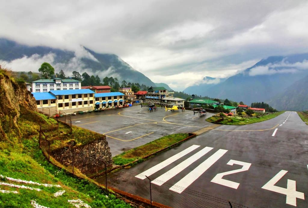 Everest Helicopter Tour vs Base Camp Trek: An Honest Comparison