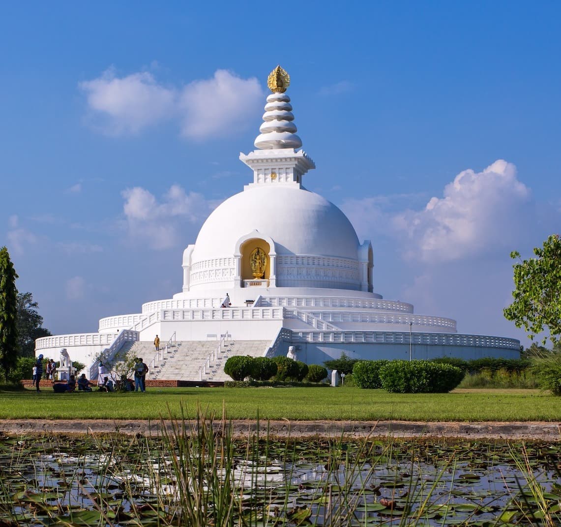 Luxury Nepal Tour with Everest Flight | Kathmandu, Chitwan, Pokhara & Lumbini - 8 Days