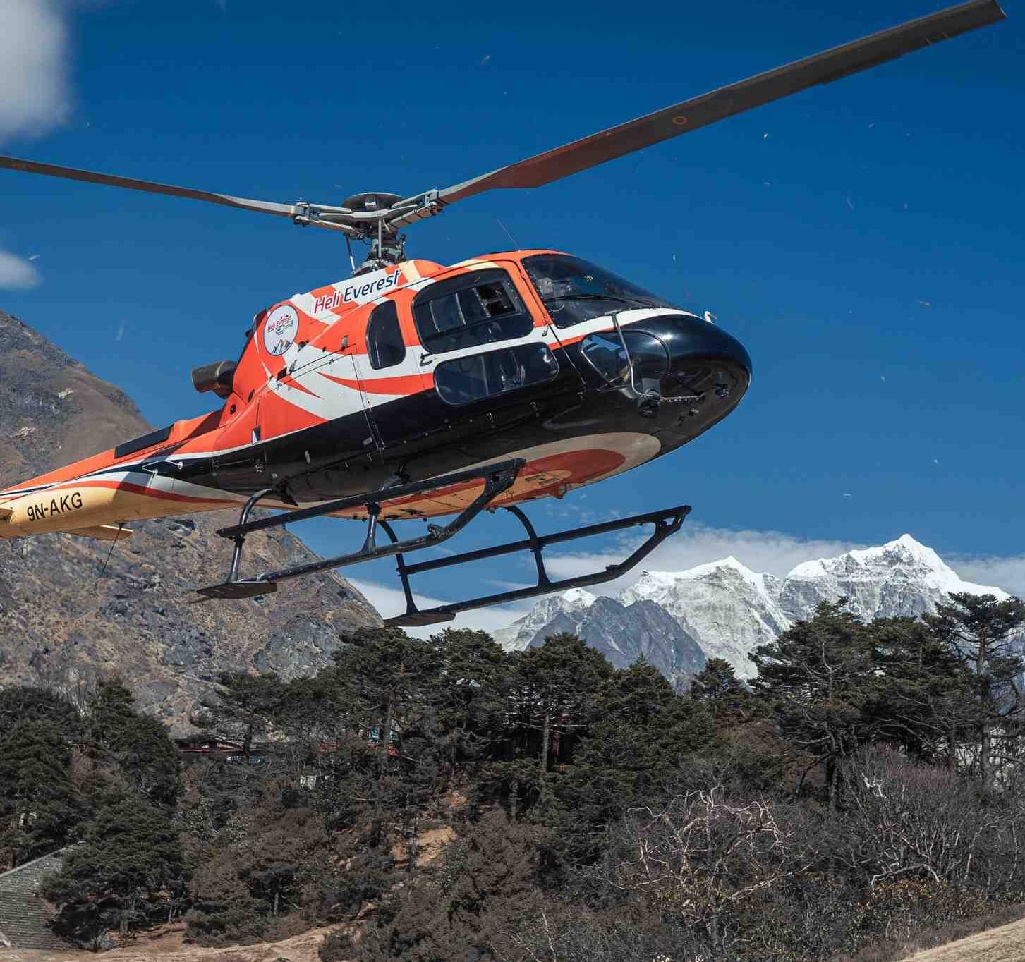 Manaslu Circuit Helicopter Return Trek - 11 Days