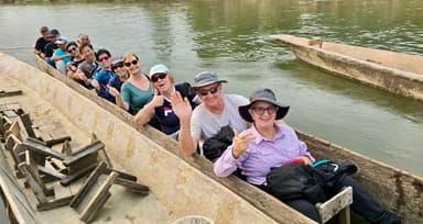 Chitwan canoeing