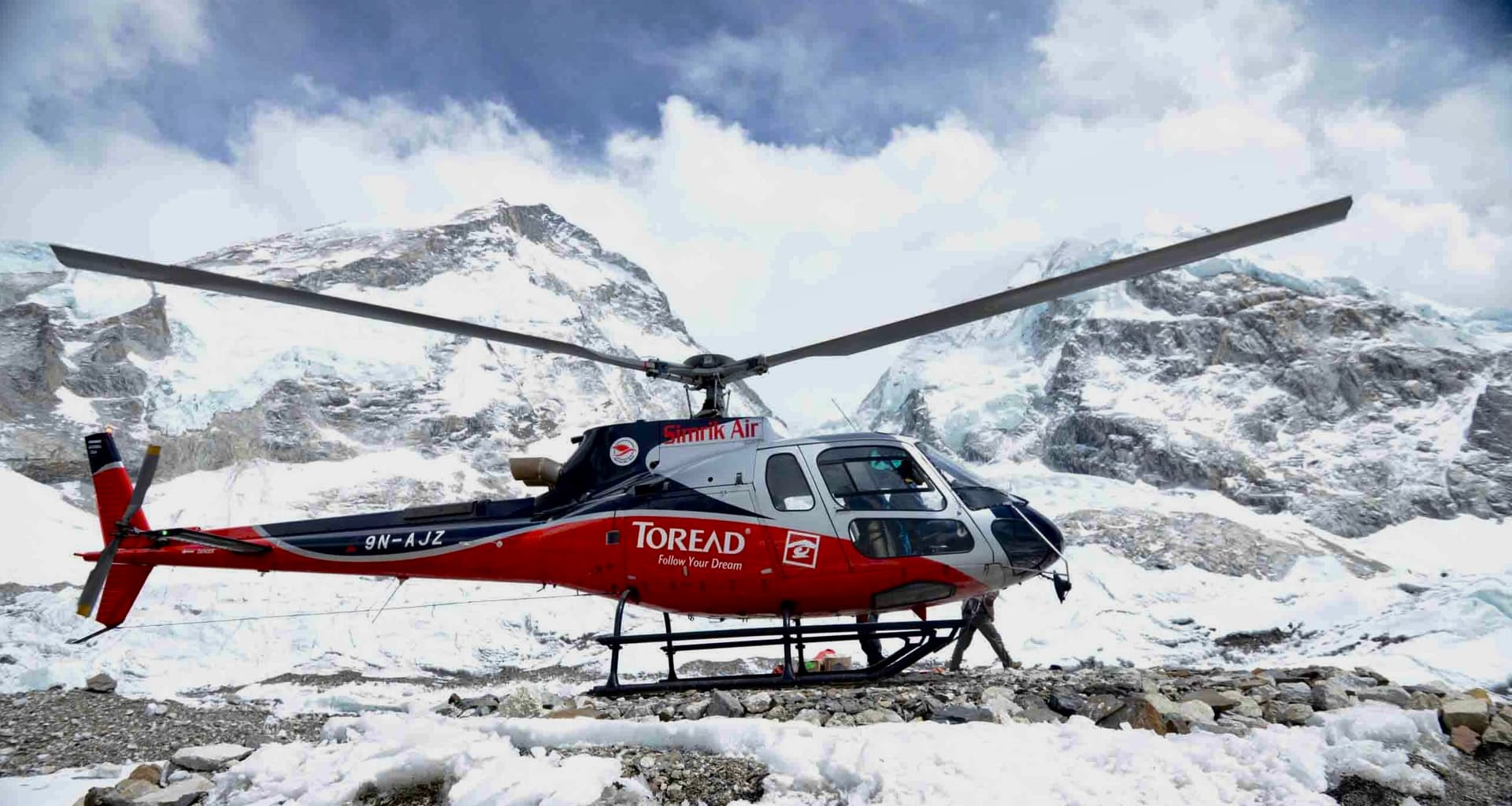 Annapurna Helicopter Tour (1)
