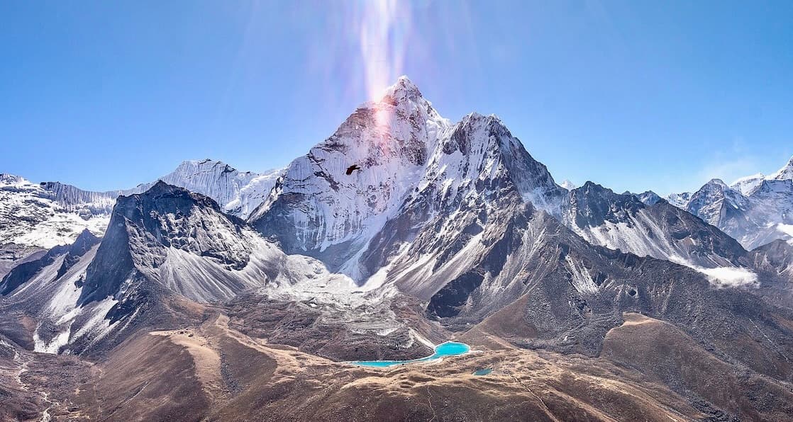 Lobuche East Peak Climbing with Everest Base Camp 1