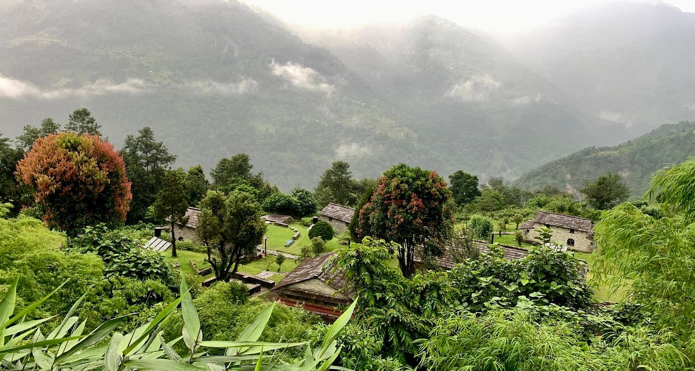 Mountain Lodges Of Nepal (3)