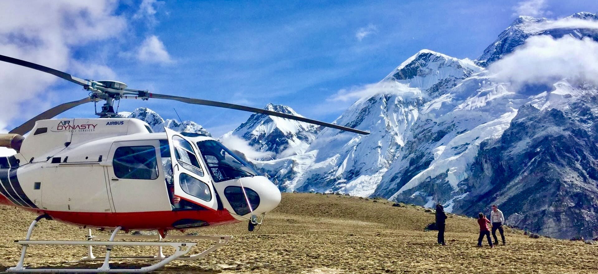 Best Time For Everest Helicopter Tour