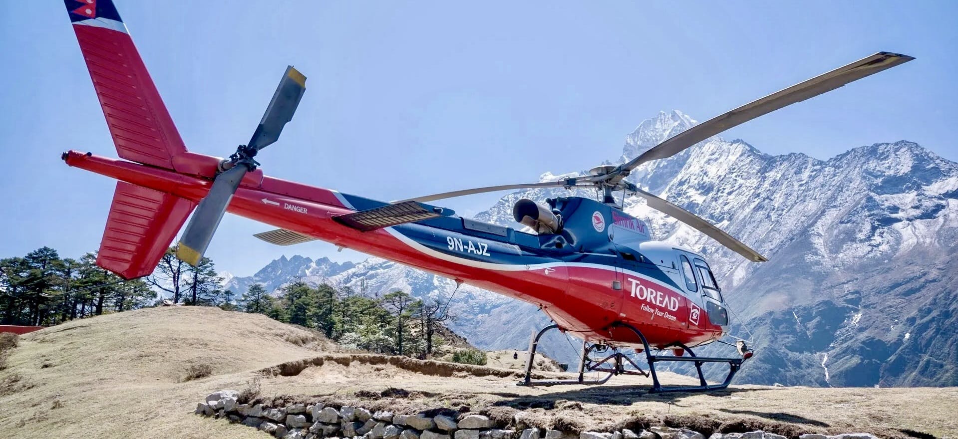 Cost to go to Everest by Helicopter