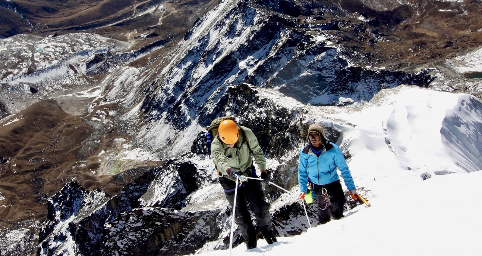 Lobuche East Peak Climbing with Everest Base Camp